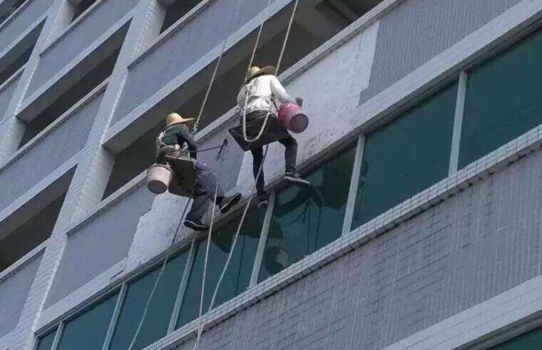 外墻防水刻不容緩,具體施工補漏方案如下